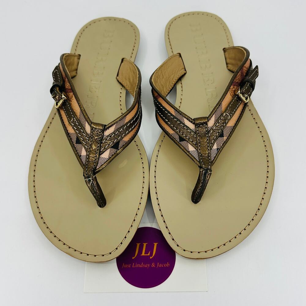Burberry Women's Aldermary Haymarket Check Flip Flop Sandals Size 39 EU / 9 US